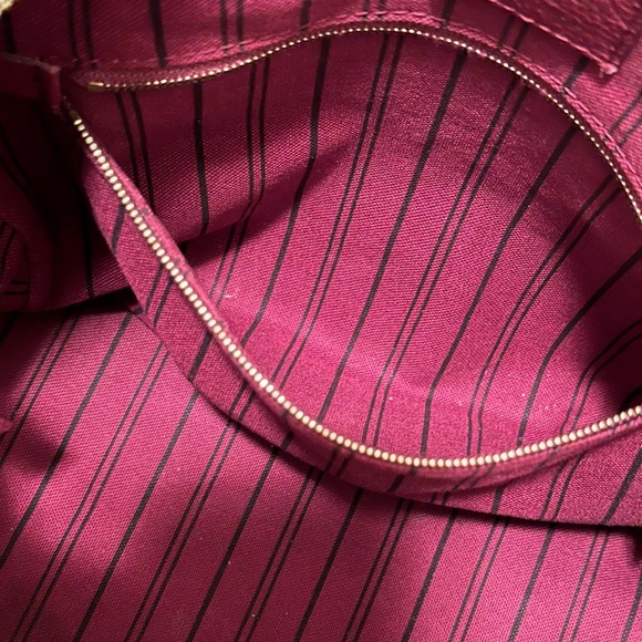 Louis Vuitton Empreinte Leather Speedy Bandouliere 25 in Aurore - Picture 14 of 17